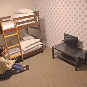 https://tomato-guest-house.hotels-in-kyoto.org